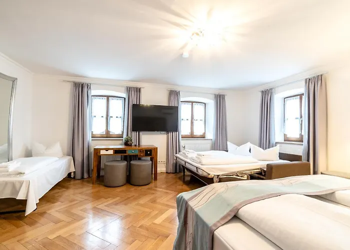 Hotel Wandinger Hof By Lehmann Hotels